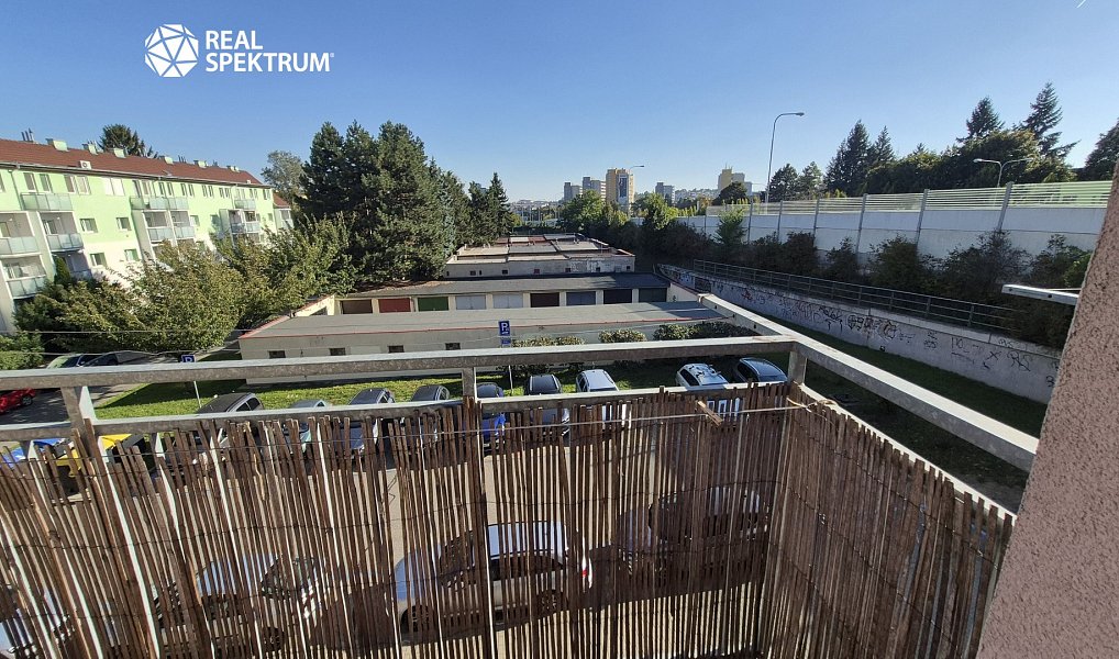 Pronájem bytu 2+1 54 m², Brno – náhled fotky 3