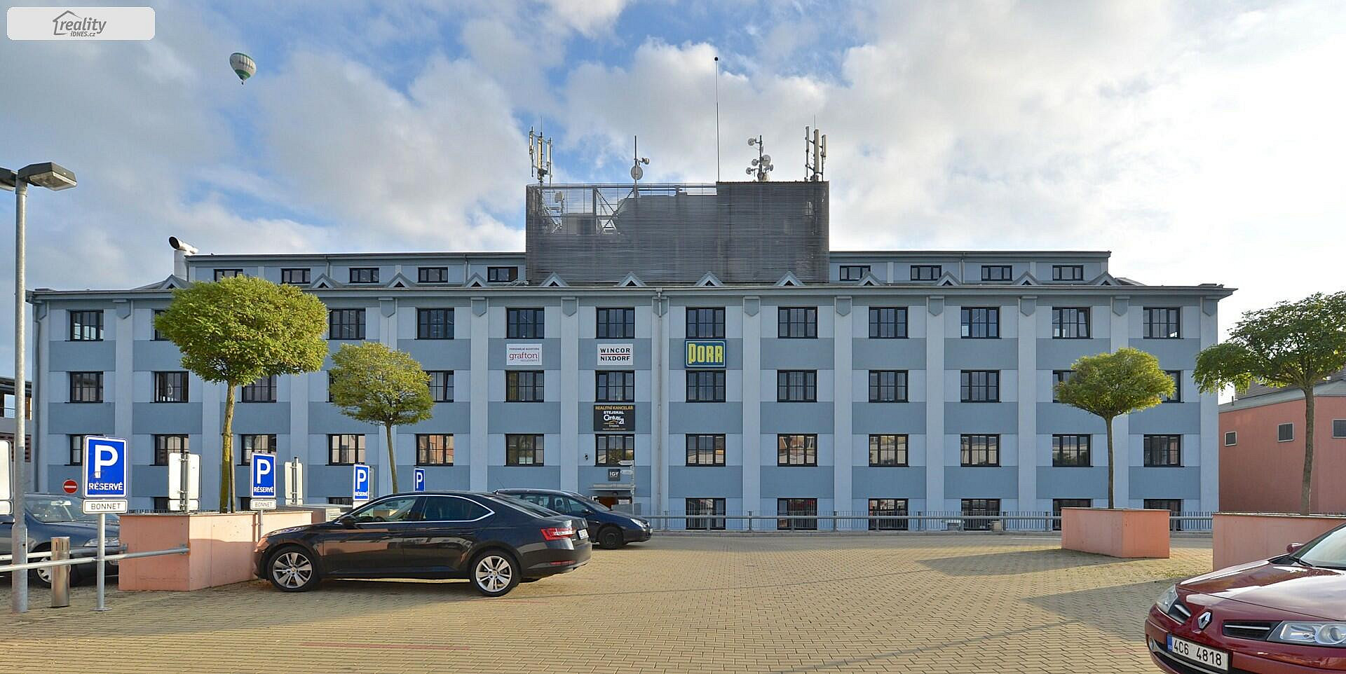 Pronájem kanceláře 155 m² – fotografie 5