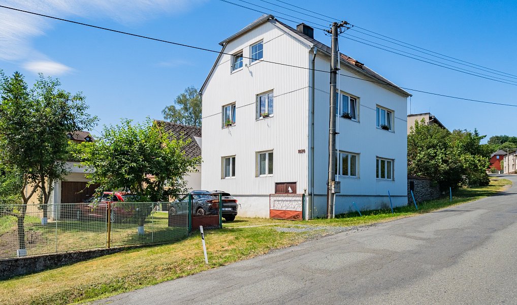 Prodej domu 270 m² s pozemkem 919 m², Tachov – náhled fotky 52