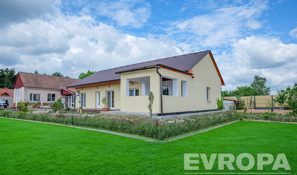 Prodej domu 123 m² s pozemkem 1 454 m², Kladruby nad Labem – náhled fotky 27