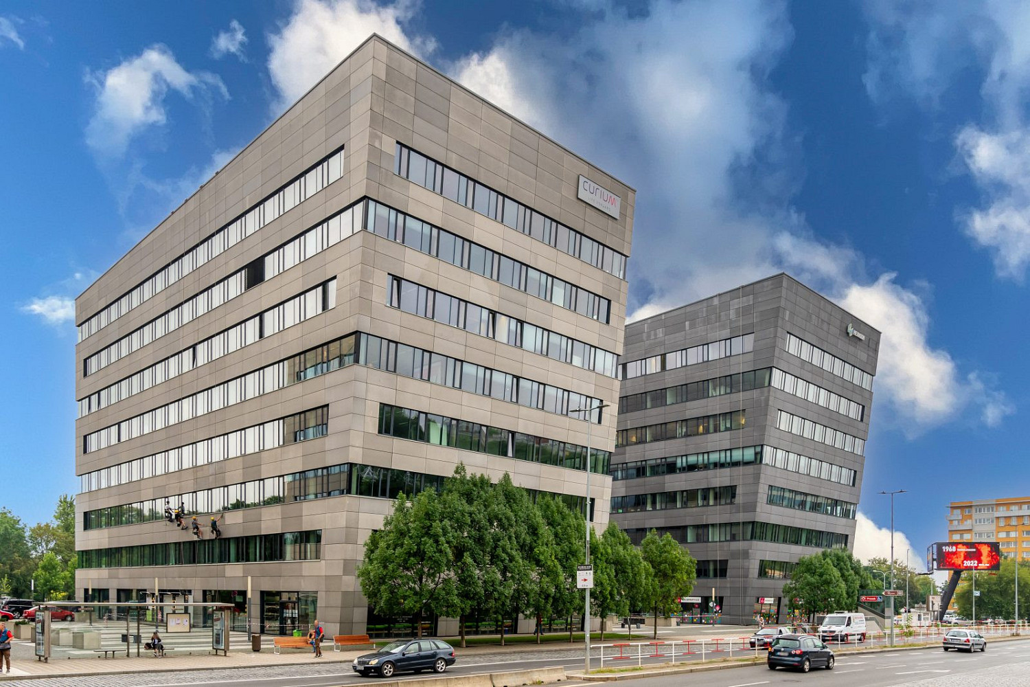 Pronájem kanceláře 1 154 m²