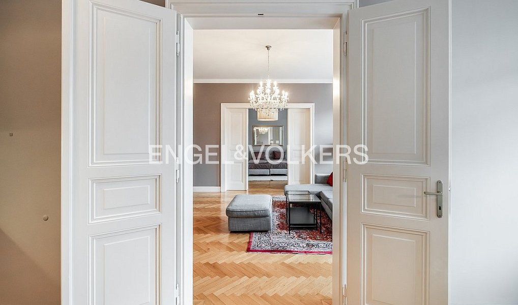 Pronájem bytu 3+1 120 m², Praha – náhled fotky 5