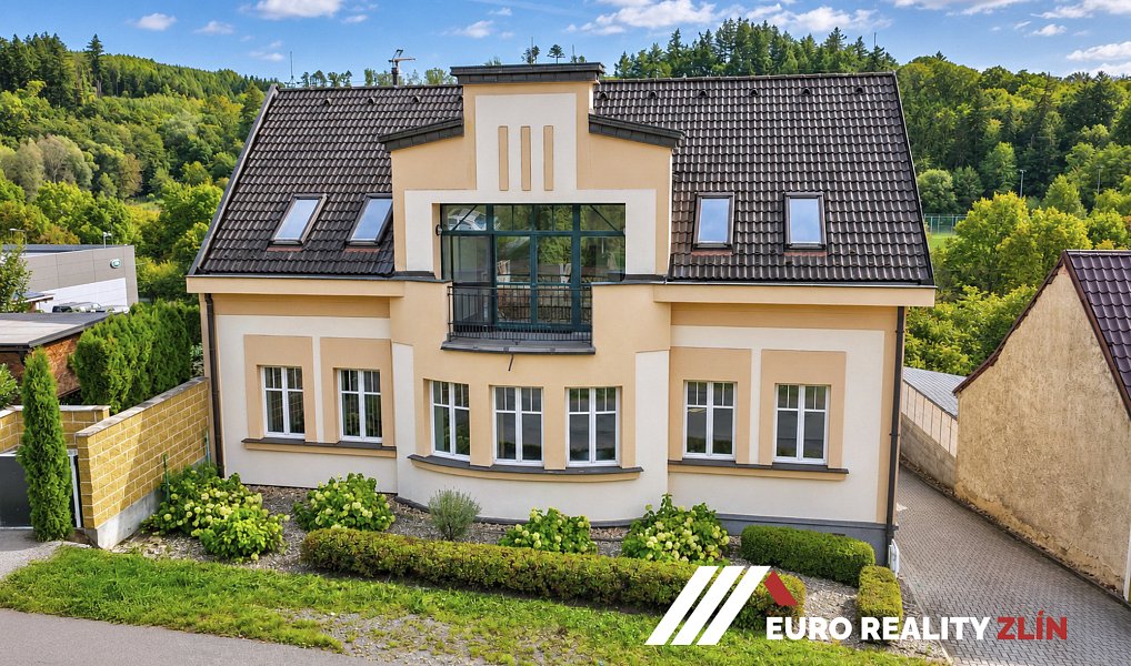 Pronájem komerčního prostoru, 477 m², Zlín