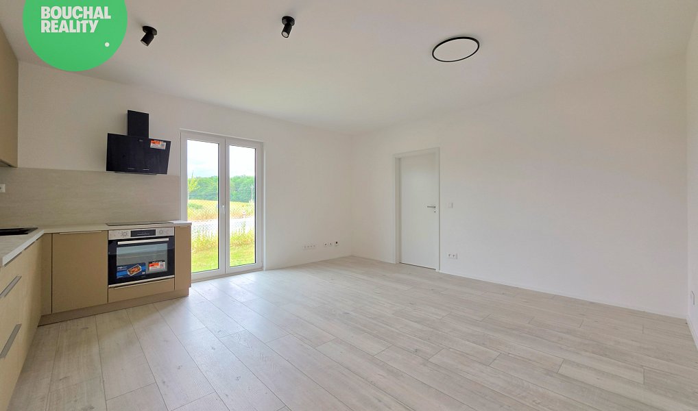 Pronájem bytu 2+kk 49 m², Zbůch – náhled fotky 6