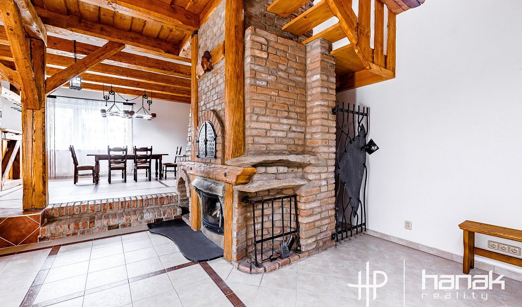 Prodej domu 335 m² s pozemkem 3 009 m², Konice – náhled fotky 9