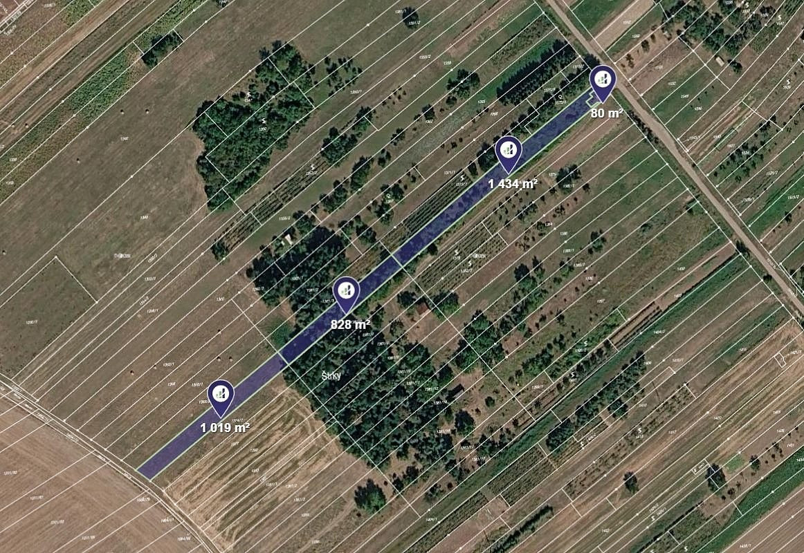 Prodej pole 1 681 m²