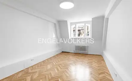 Pronájem bytu 2+1 84 m², Vodičkova, Praha 1 - Nové Město