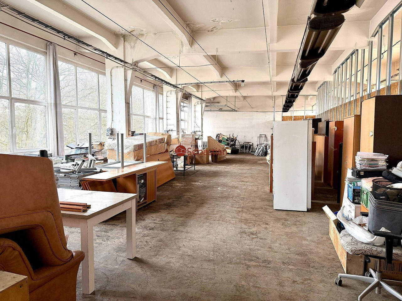 Pronájem kanceláře 1 000 m² — photo 4