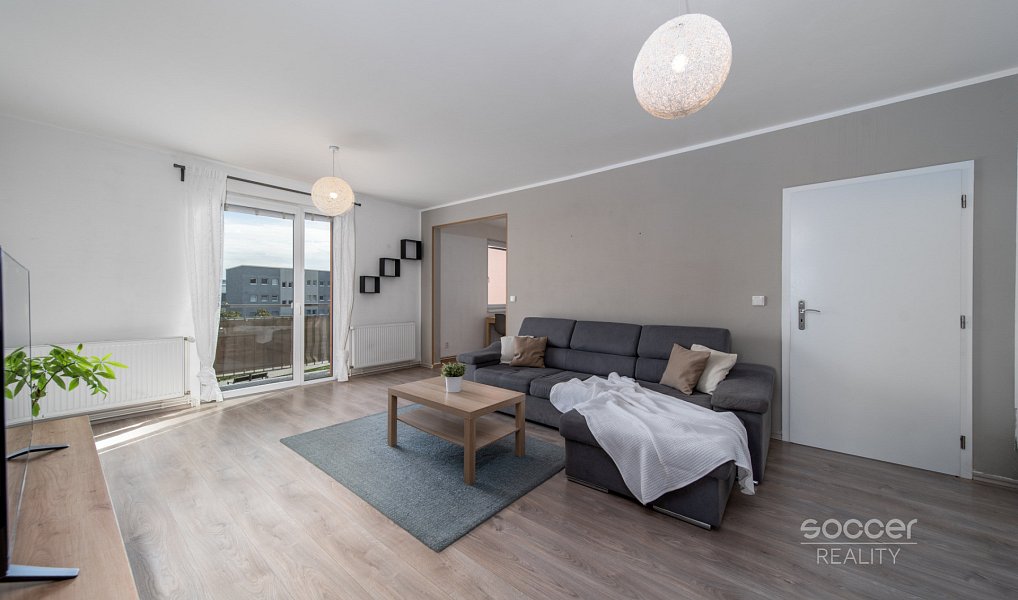 Prodej bytu 3+1 69 m², Nehvizdy – fotka 1 z 36