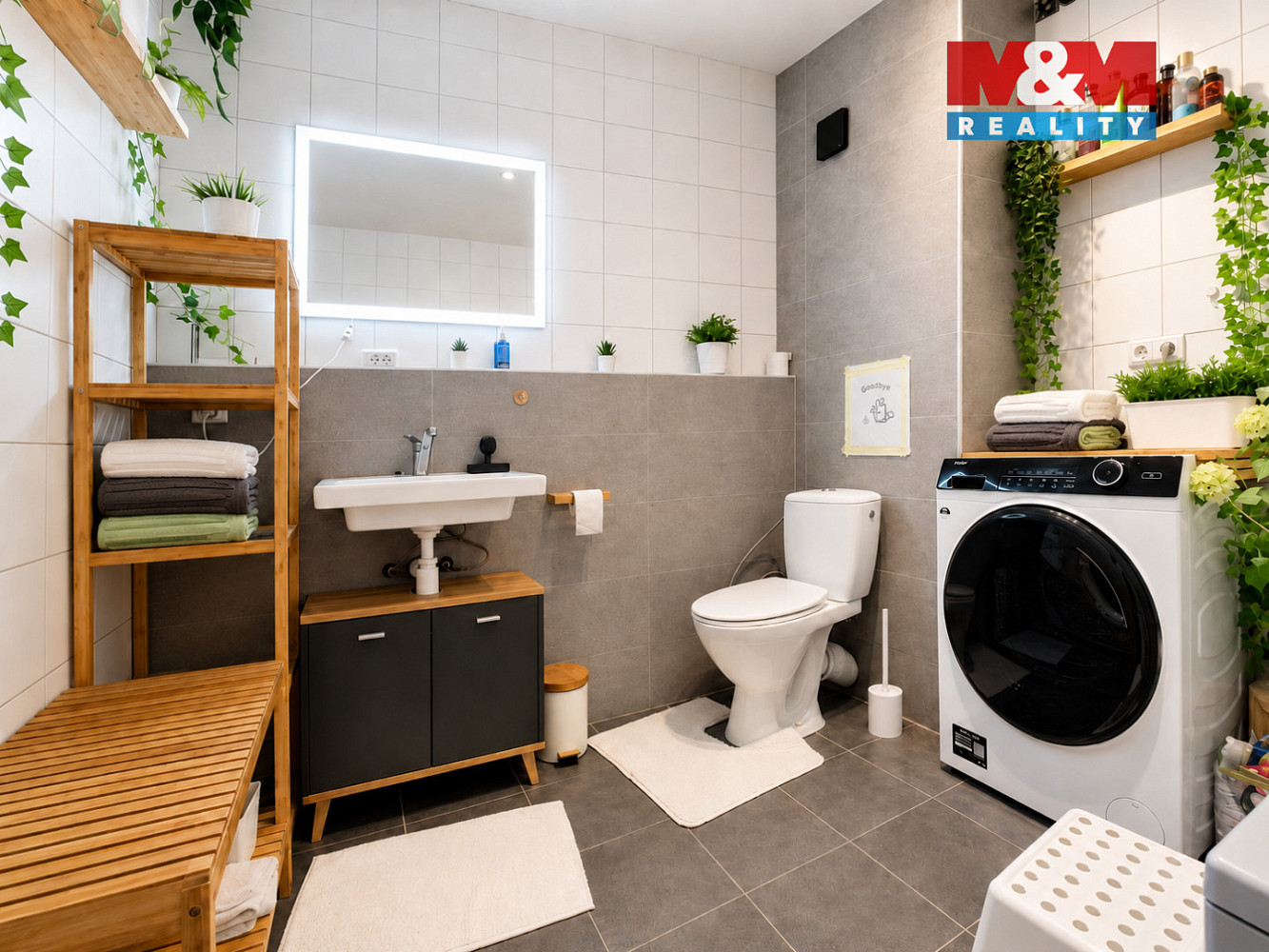 Prodej bytu 4+1 79 m² — photo 2