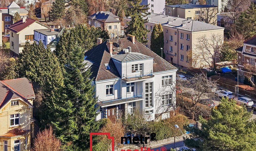 Prodej domu 678 m² s pozemkem 984 m², Olomouc – fotka 1 z 36