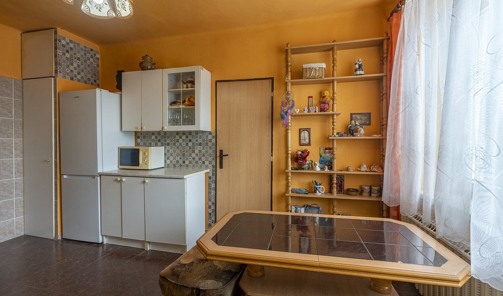 Prodej domu 305 m² s pozemkem 1 002 m², Jihlava – náhled fotky 8