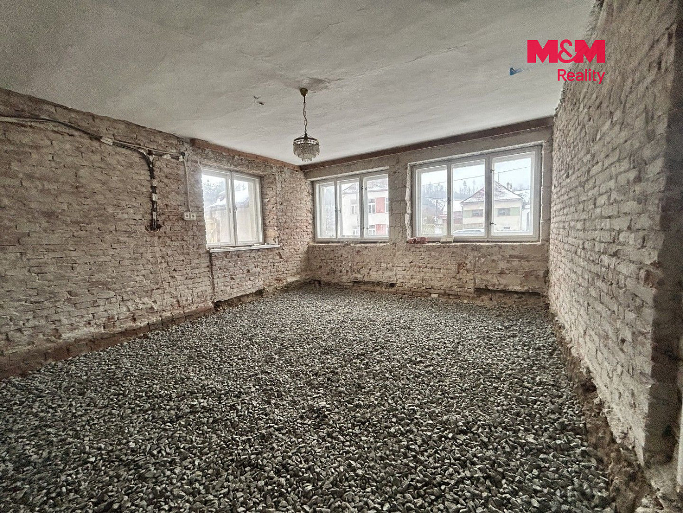 Prodej domu 220 m² s pozemkem 2 493 m² — photo 2