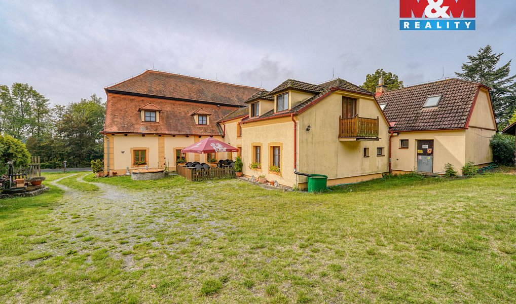 Prodej ubytovacího objektu 689 m², Žihle – náhled fotky 18