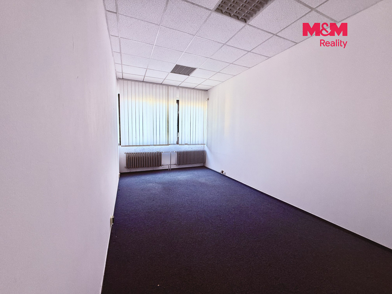 Pronájem kanceláře 20 m² – fotografie 3