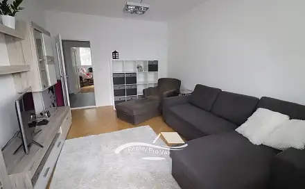 Pronájem bytu 2+1 60 m², Šrámkova, Brno - Lesná