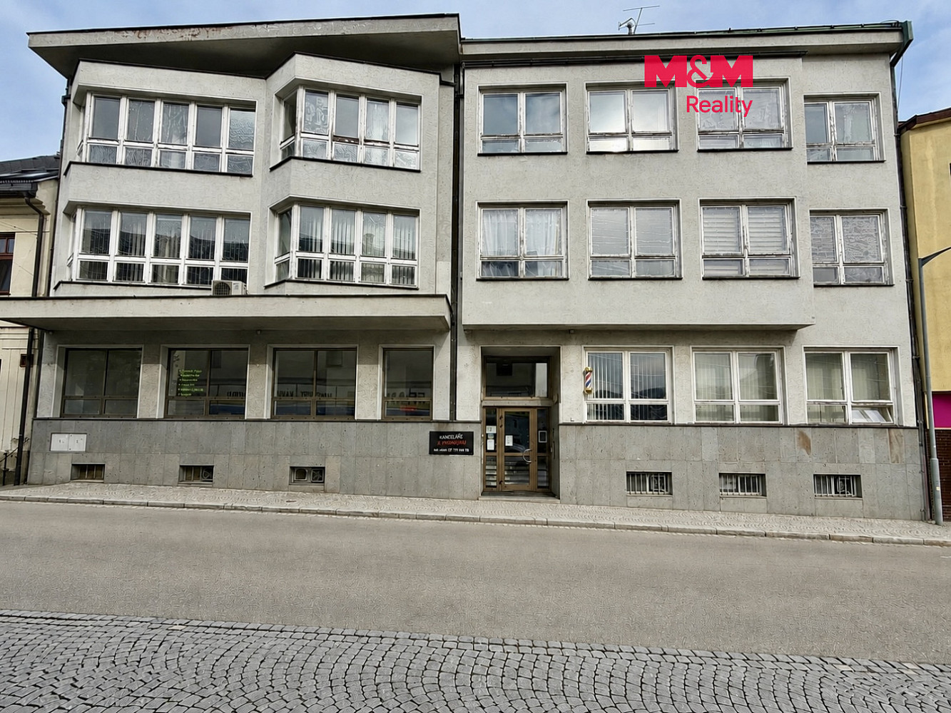 Pronájem obchodních prostor 170 m²