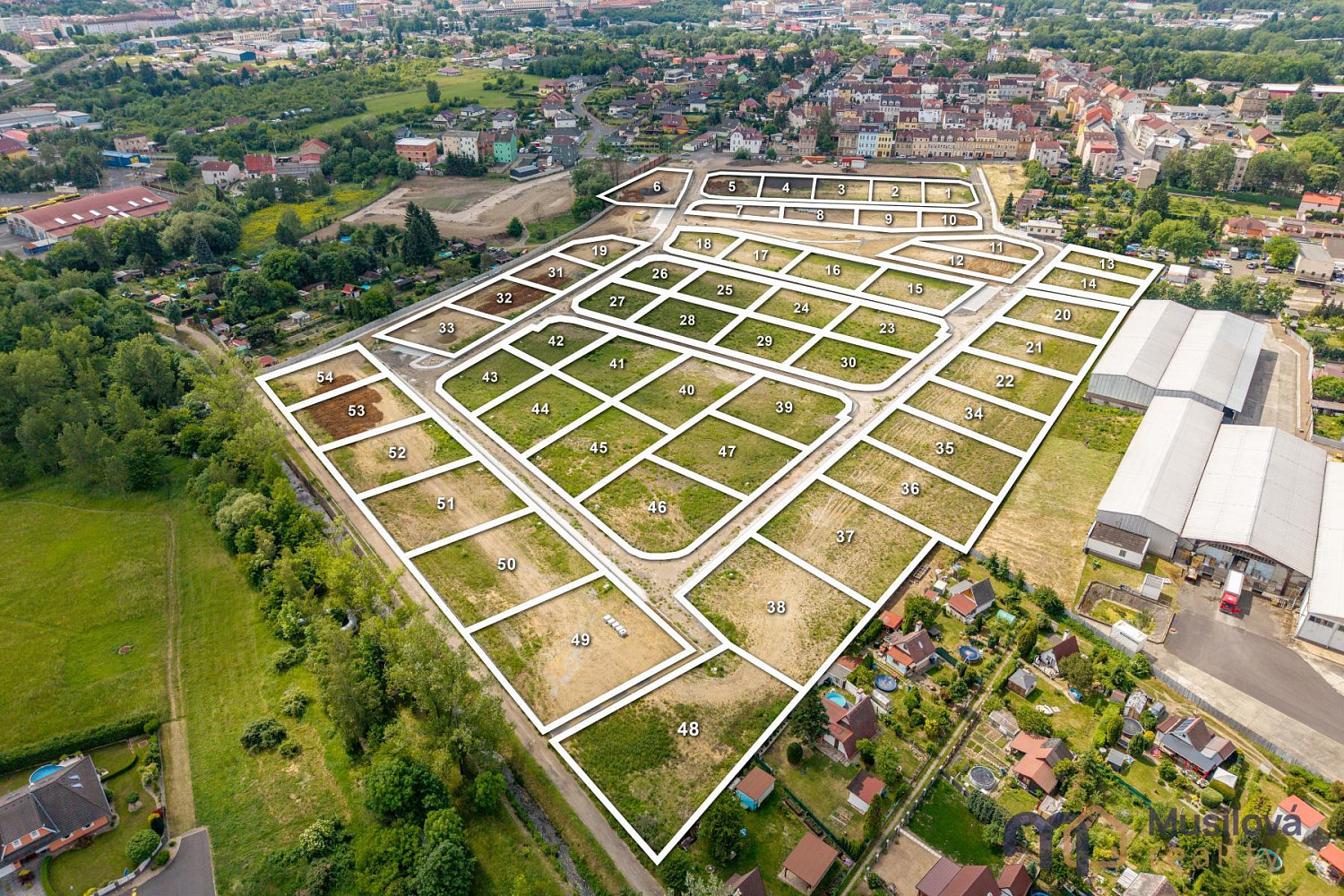 Prodej stavebního pozemku 822 m² – fotografie 3