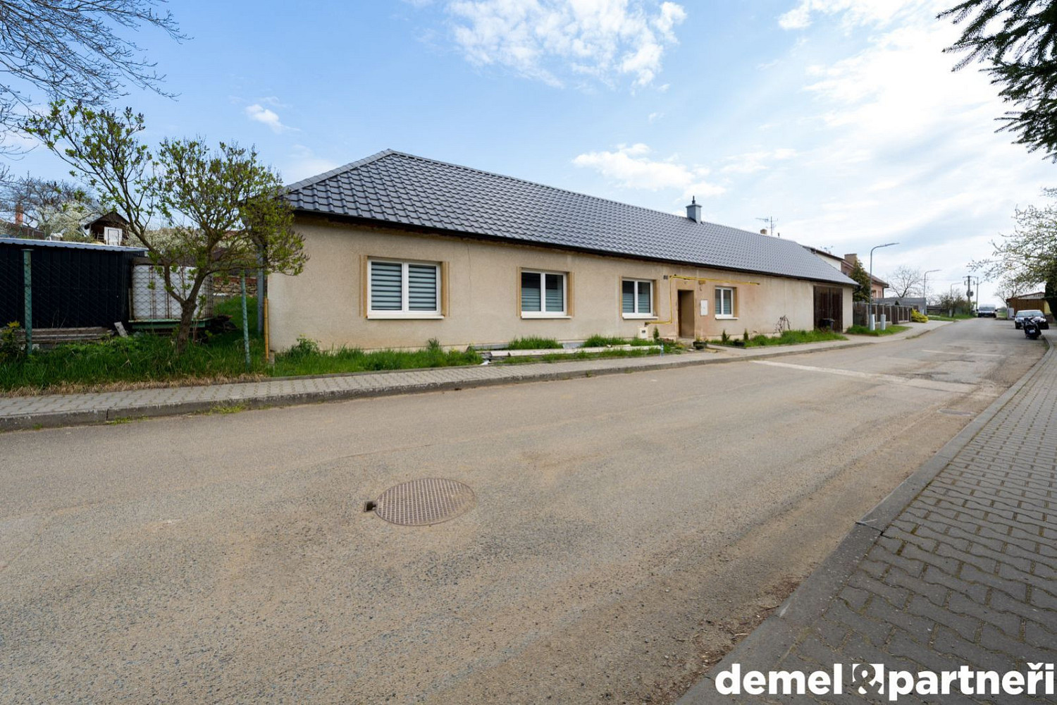 Prodej domu 96 m² s pozemkem 1 098 m²