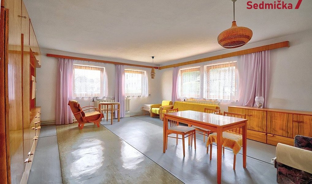 Prodej domu 318 m² s pozemkem 1 300 m², Věcov – náhled fotky 28