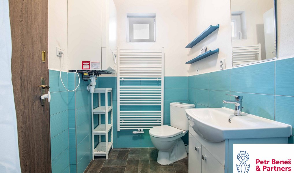 Prodej domu 189 m² s pozemkem 450 m², Rakovník – náhled fotky 20