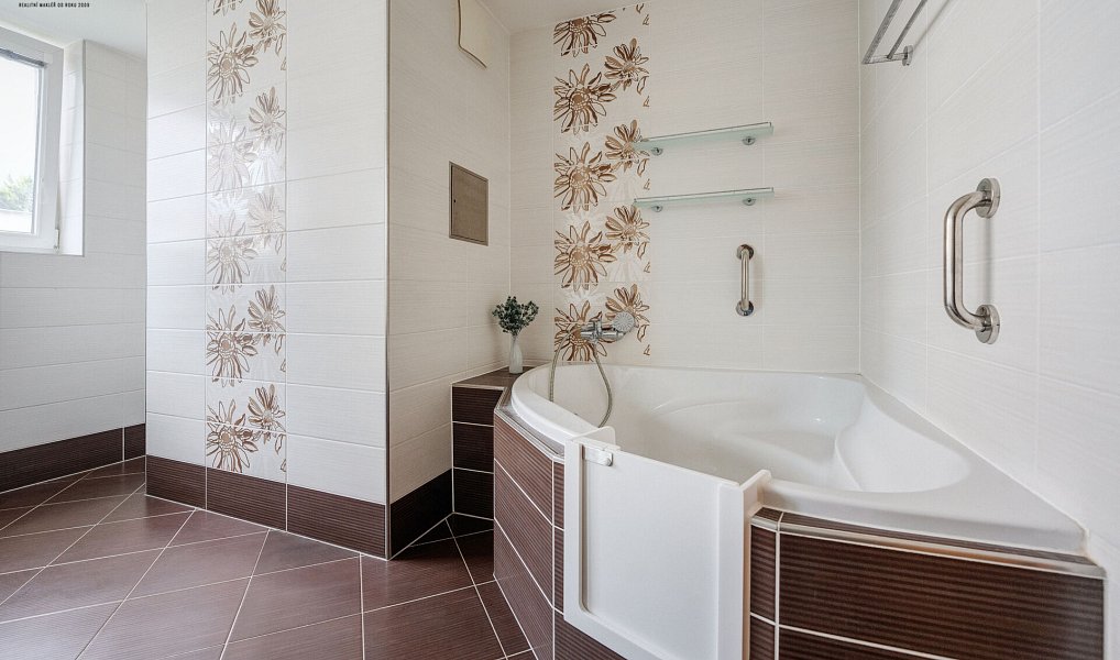 Prodej bytu 3+kk 93 m², Praha – náhled fotky 9