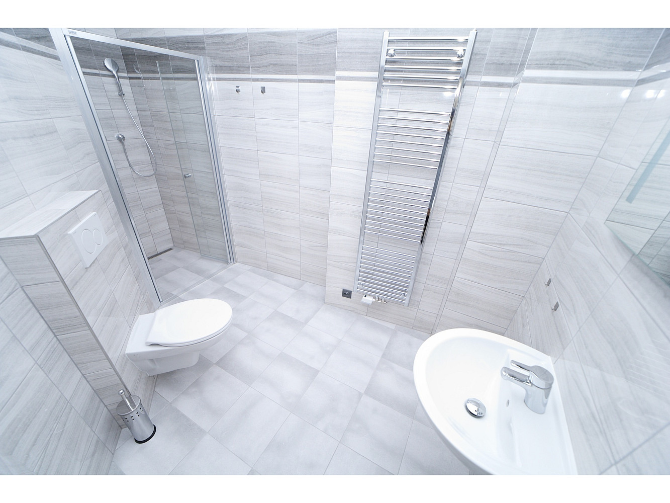 Pronájem bytu 1+kk 40 m² – fotografie 3