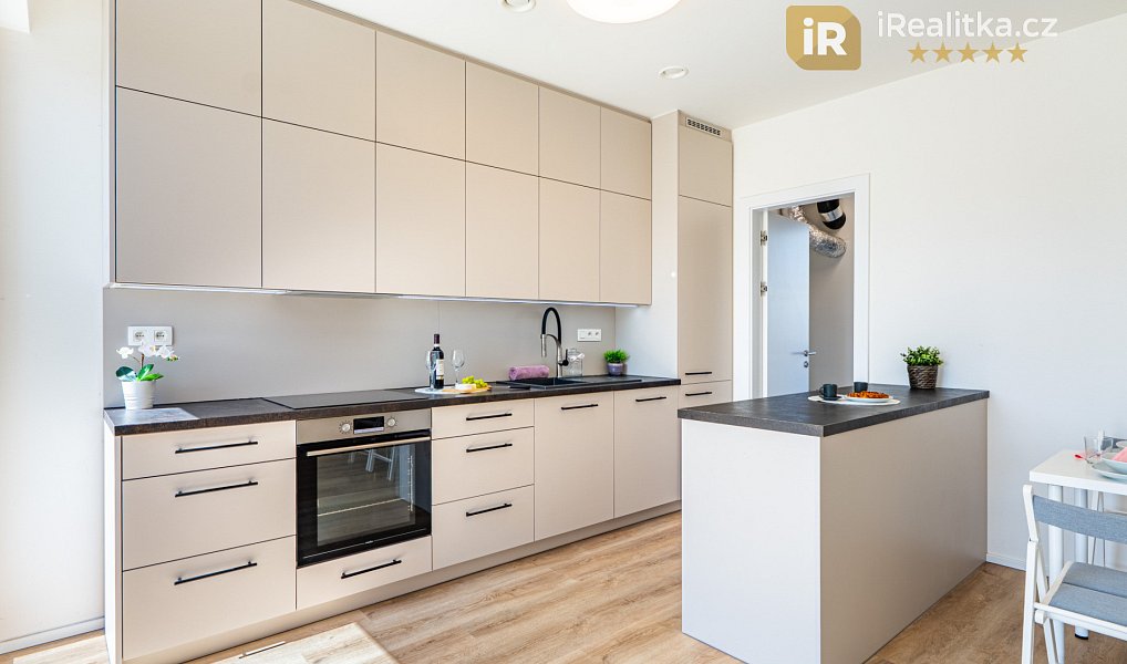 Prodej domu 110 m² s pozemkem 298 m², Praha – náhled fotky 8