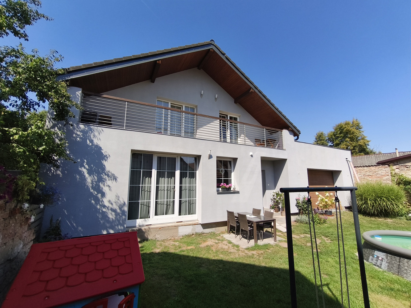 Prodej domu 499 m² s pozemkem 610 m², Semice