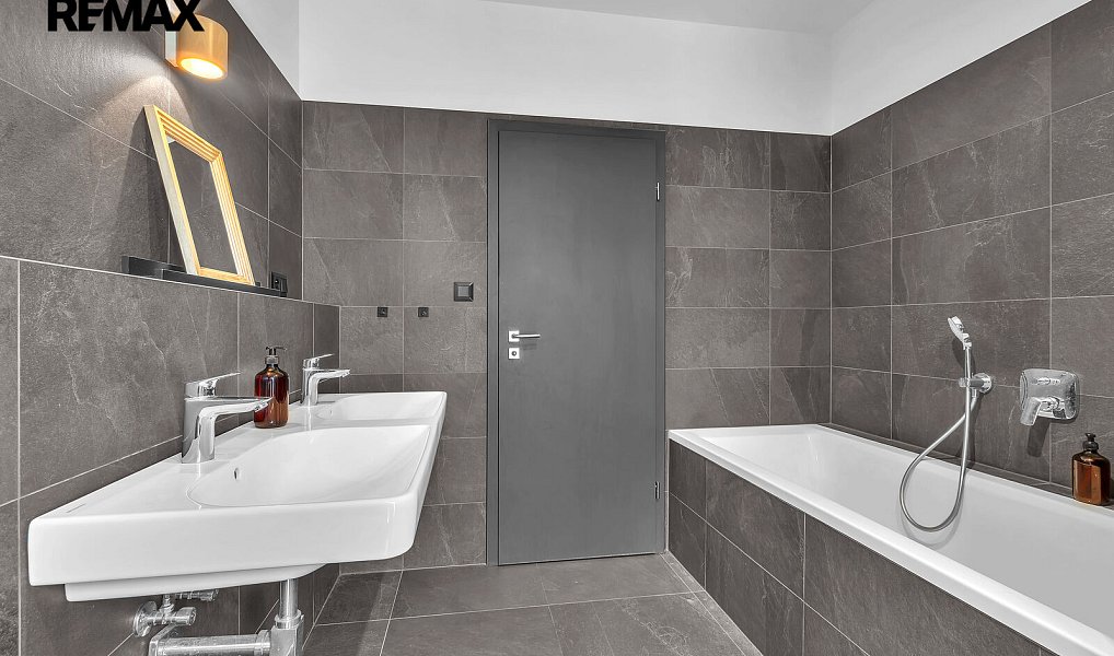 Prodej domu 114 m² s pozemkem 3 225 m², Chlum – náhled fotky 18