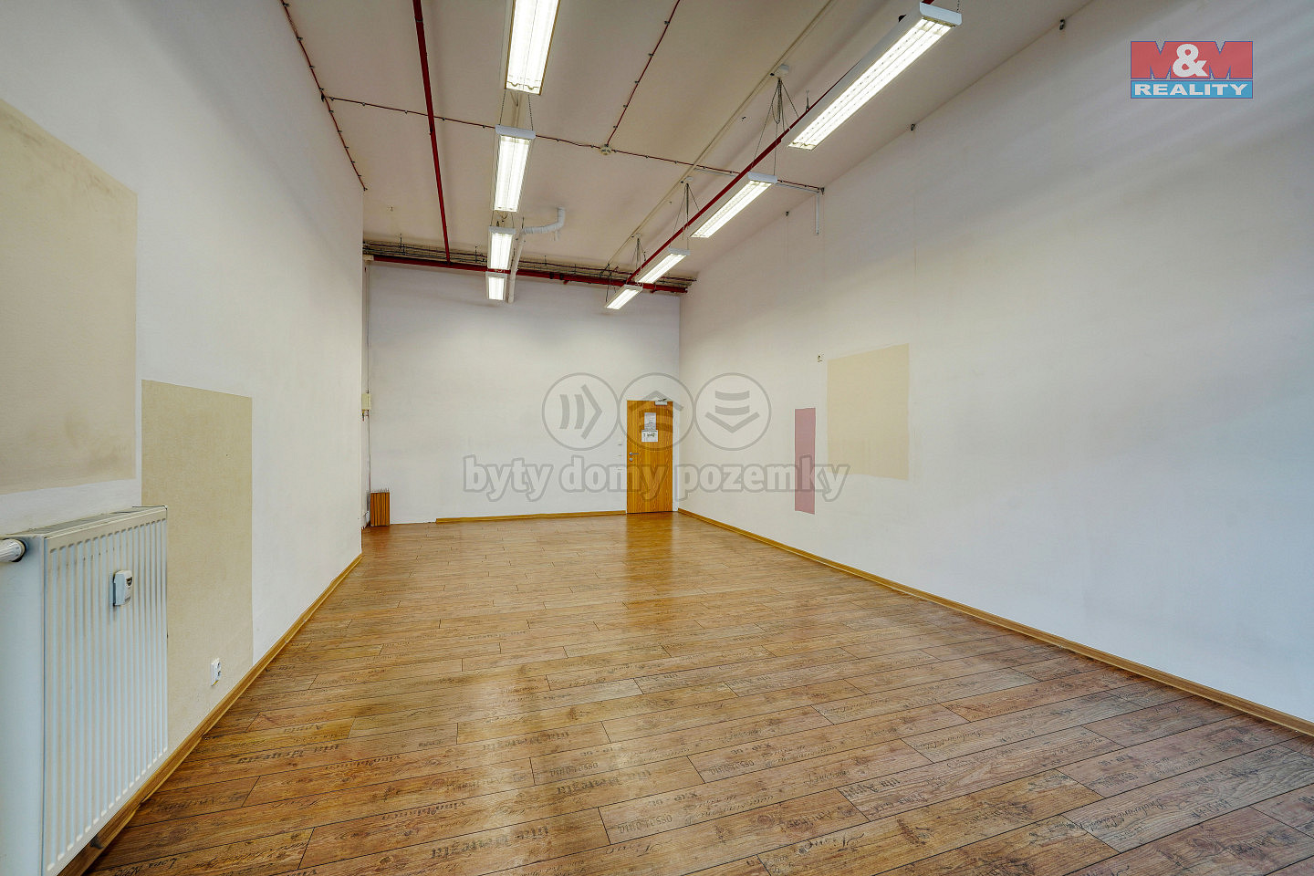 Pronájem obchodních prostor 42 m² – pohled 6