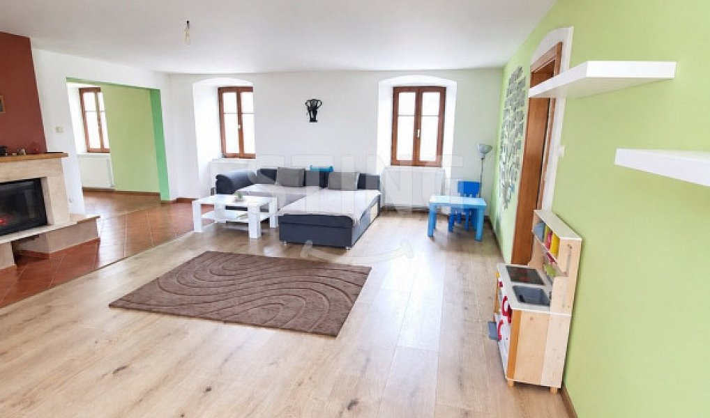 Prodej domu 644 m² s pozemkem 2 281 m², Chvalovice – náhled fotky 4
