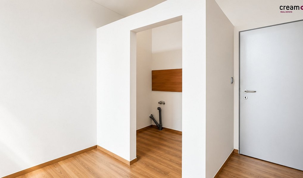 Pronájem kanceláře 28 m², Zlín – náhled fotky 4