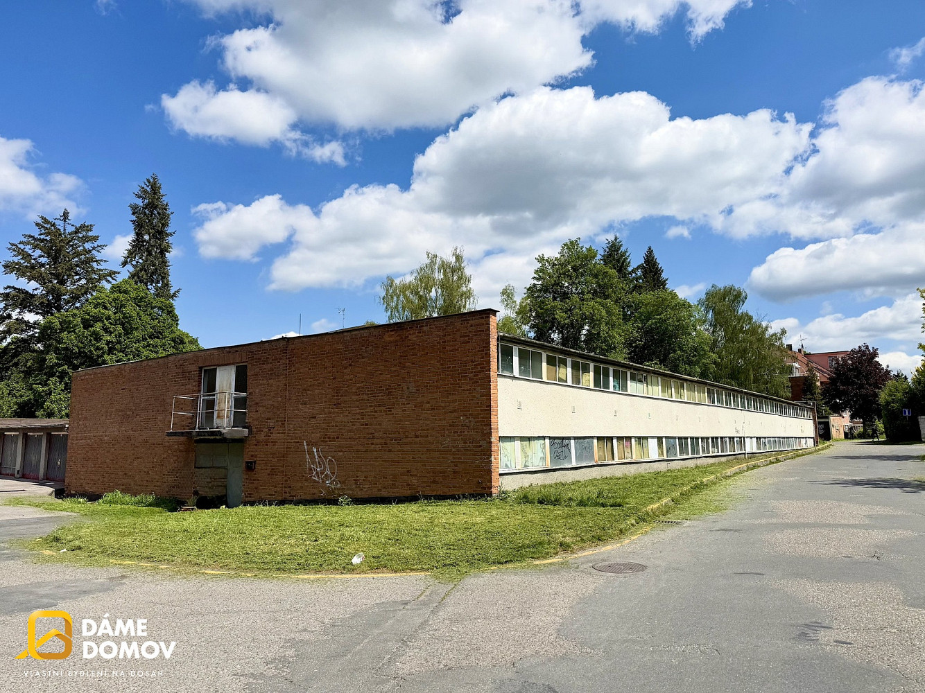 Prodej garáže 17 m2, zlín — photo 3