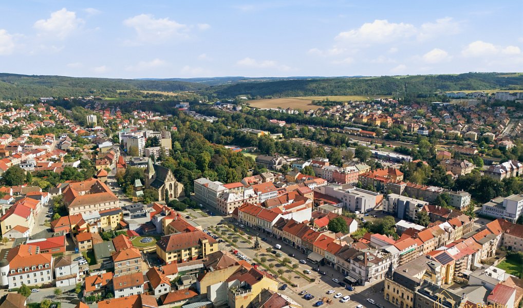 Prodej ubytovacího objektu 663 m², Rakovník – náhled fotky 38