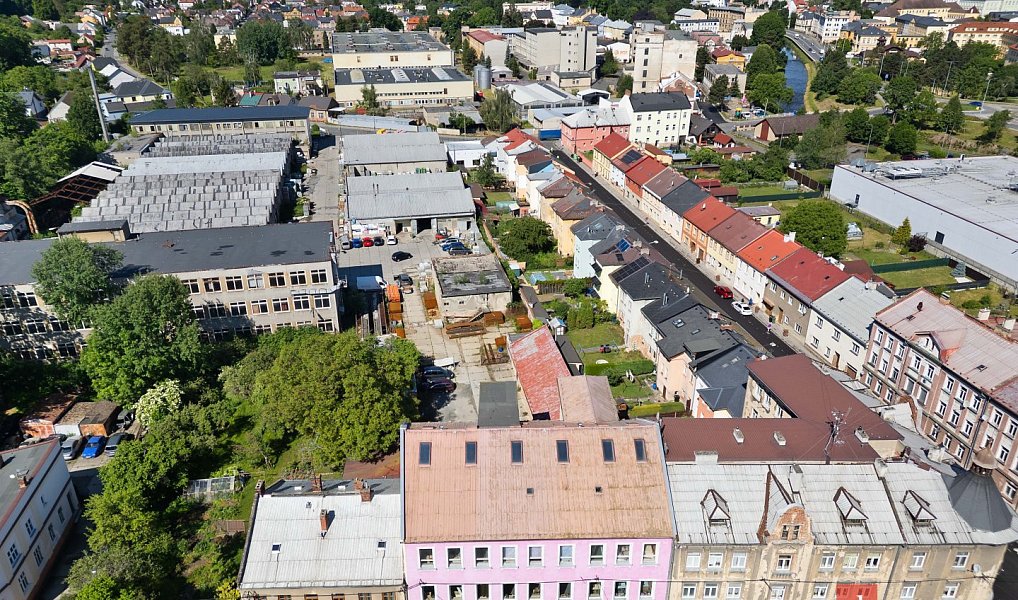 Prodej komerčního objektu (jiného typu) 1 100 m², Krnov – náhled fotky 4