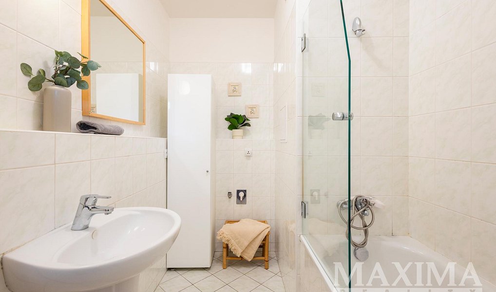 Prodej bytu 3+kk 75 m², Jinočany – náhled fotky 9