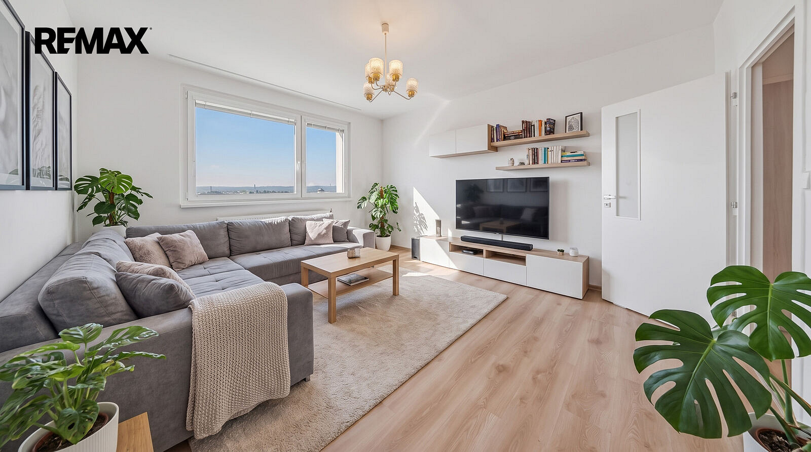 Prodej bytu 2+1 56 m² – fotografie 3