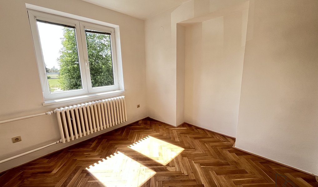Prodej domu 140 m² s pozemkem 393 m², Velký Karlov – náhled fotky 15