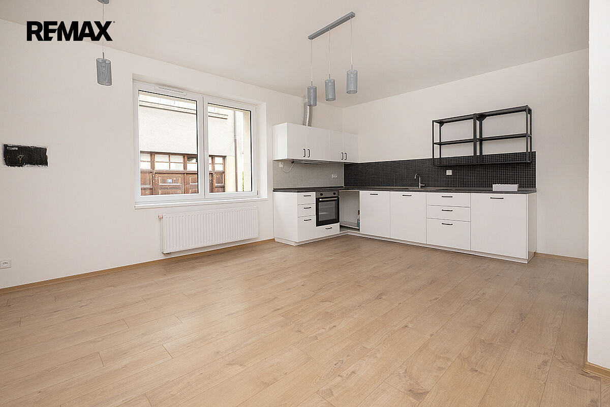Pronájem bytu 3+kk 78 m²