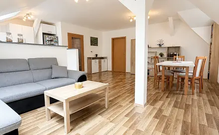 Prodej bytu 4+kk 107 m², 9. května, Kostomlaty nad Labem, okres Nymburk