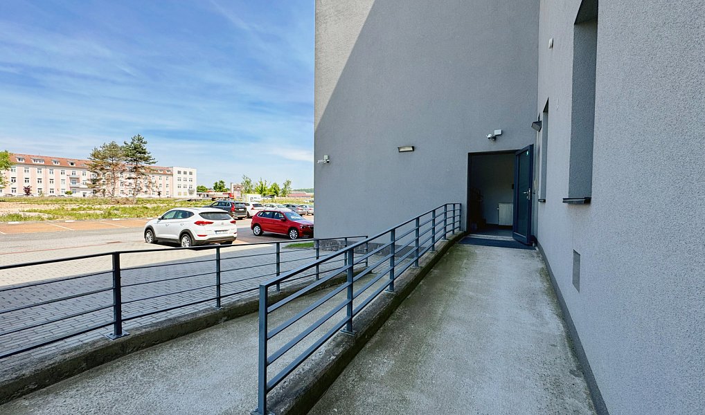 Pronájem restaurace 362 m², Písek – náhled fotky 33