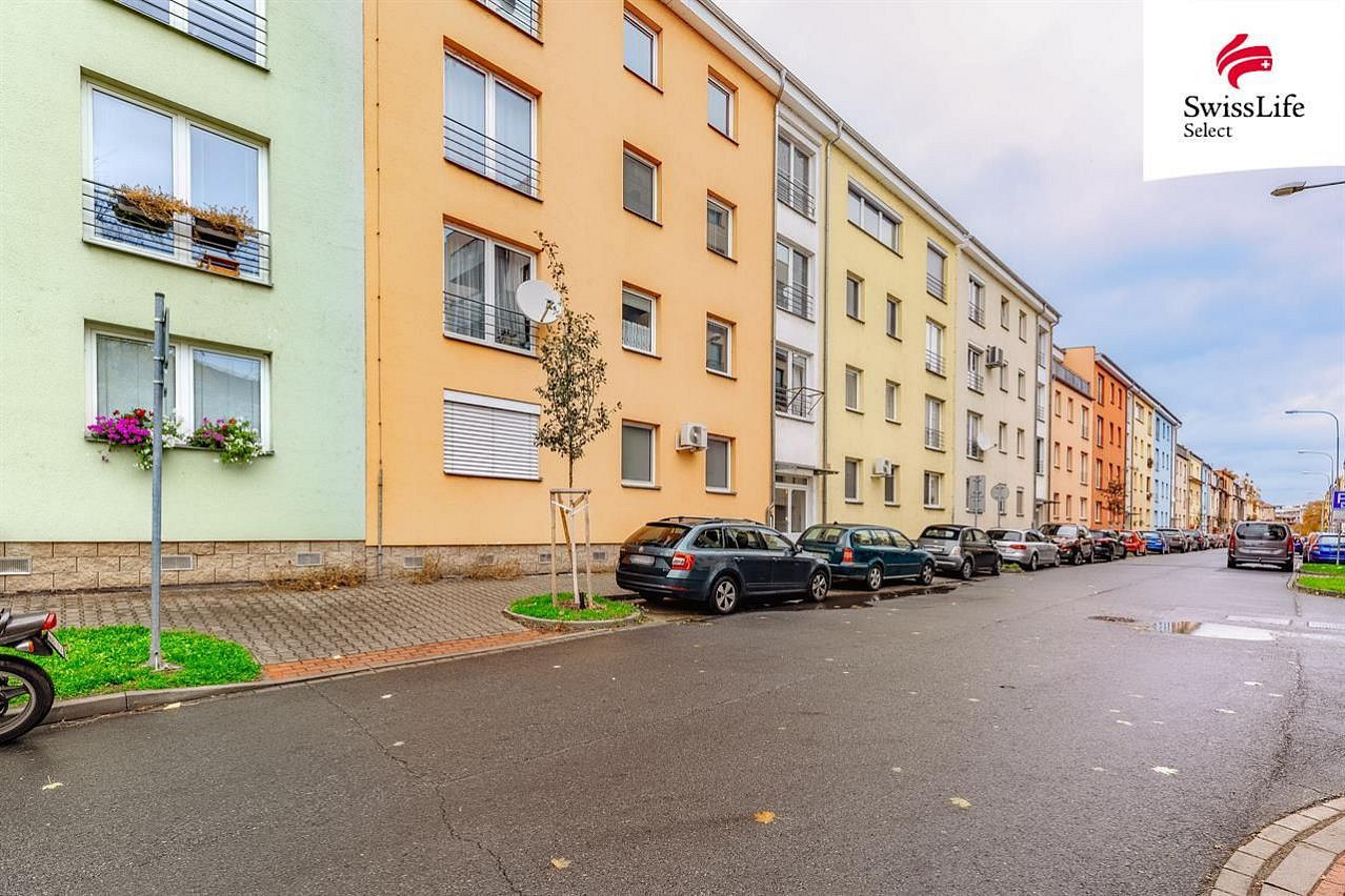 Pronájem bytu 3+kk 81 m²