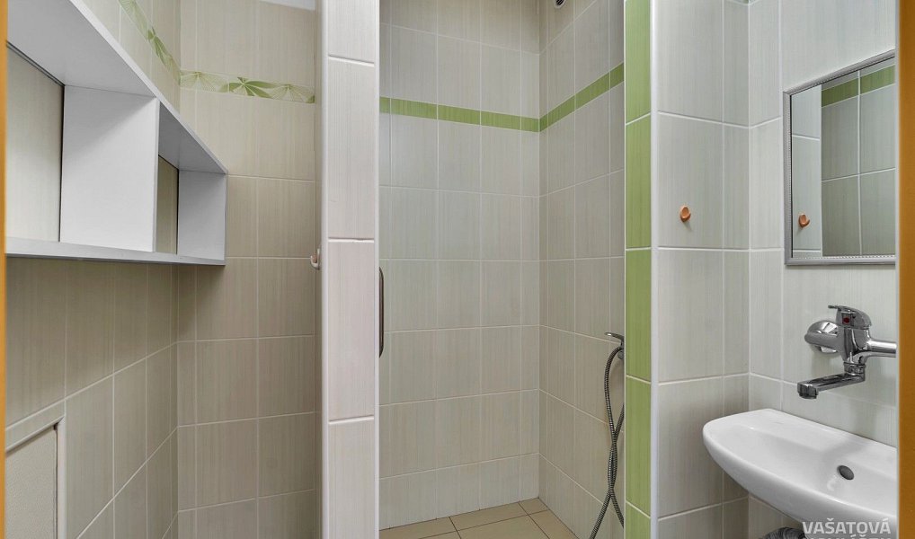 Pronájem bytu 3+1 62 m², Přelouč – náhled fotky 15