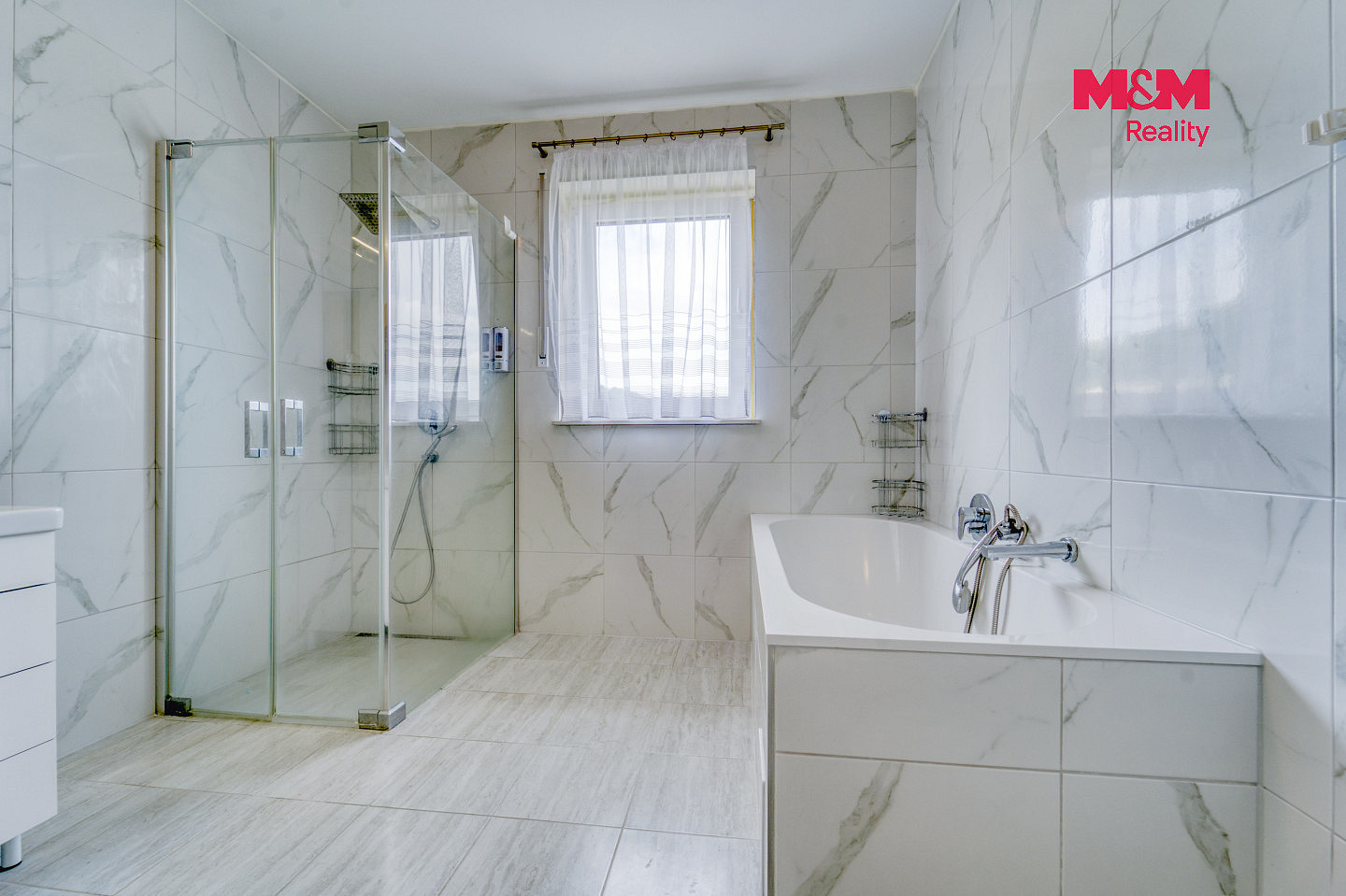 Prodej domu 121 m² s pozemkem 1 030 m² — photo 3