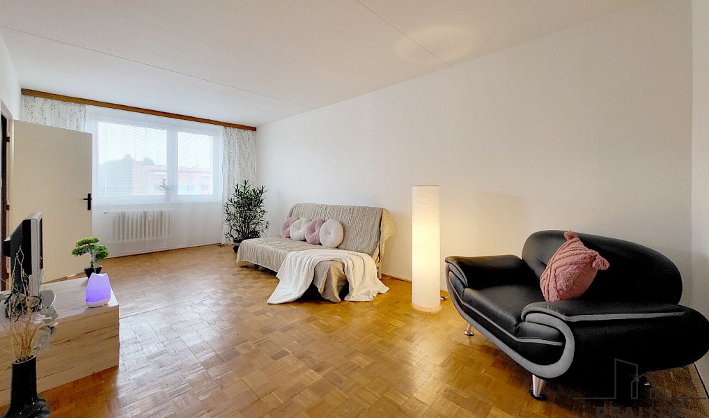 Prodej bytu 3+1 60 m², Kyjov – náhled fotky 3