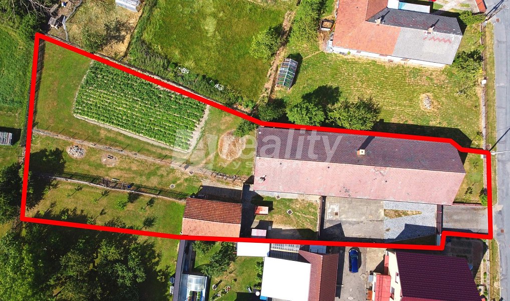 Prodej domu 310 m² s pozemkem 2 061 m², Kamenice – náhled fotky 27