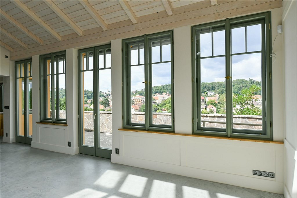 Prodej komerčního objektu (jiného typu) 308 m² — photo 3