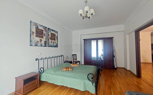 Pronájem bytu 2+kk 110 m², U Imperiálu, Karlovy Vary