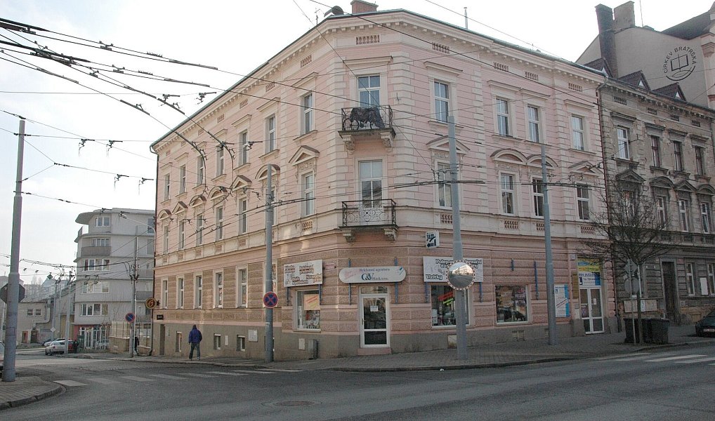 Pronájem kanceláře 42 m², Plzeň – fotka 1 z 8